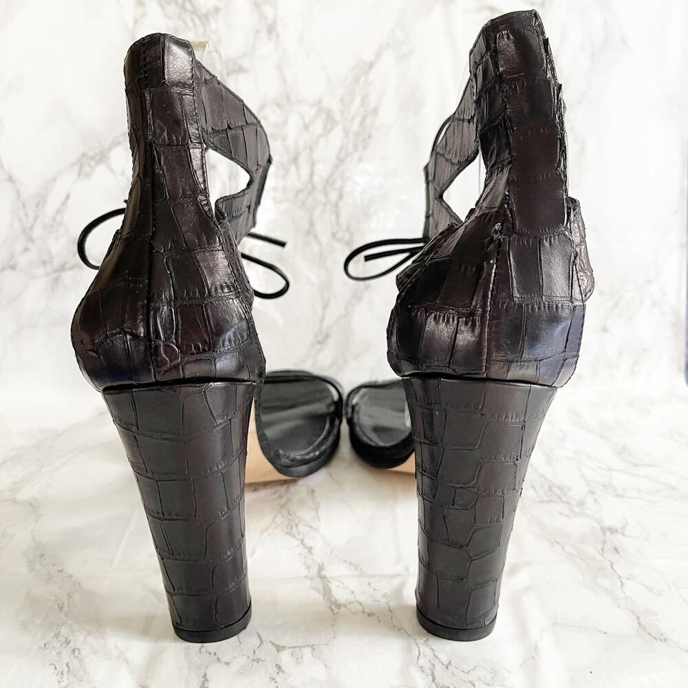 Stuart Weitzman Leather Crocodile Embossed Heels … - image 6